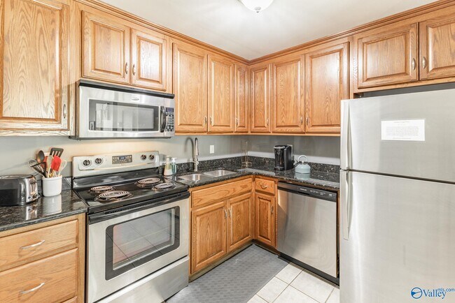 Foto del edificio - 6614 Willow Pointe Dr NW