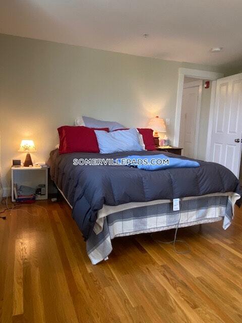 Foto principal - 347 Somerville Ave
