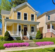 Building Photo - 306 W 26th St