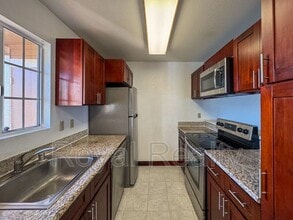 Building Photo - 94-1465-1465 Waipio Uka St