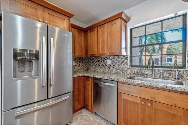 Foto del edificio - 167 NW 115th Terrace