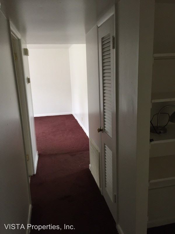 Foto del edificio - 3 br, 1 bath House - 4601 Silverleaf Drive