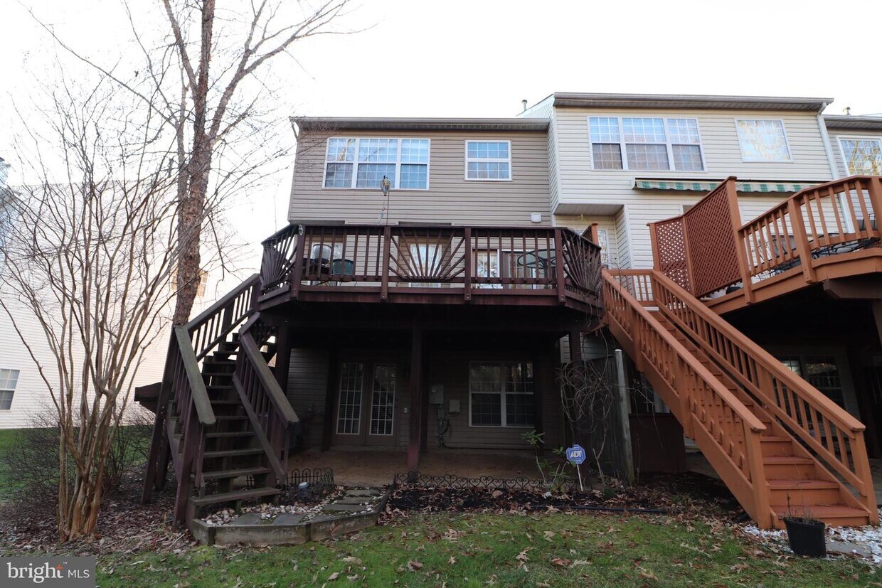 13172 Ashnut Ln, Herndon, VA 20171 Townhome Rentals in Herndon VA