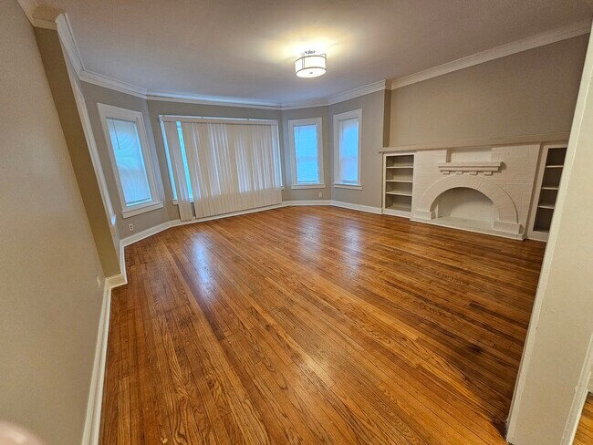 Foto del edificio - 7719 S Essex Ave