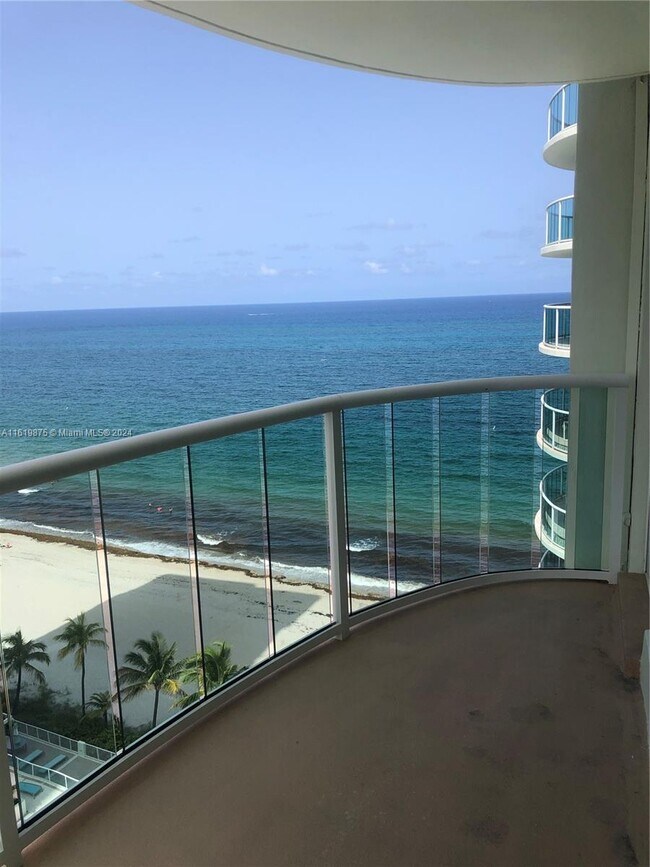 Foto del edificio - 3400 Galt Ocean Dr