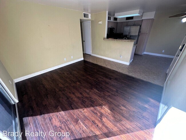 Foto del edificio - 2 br, 2 bath House - 3101 Casey Drive #203