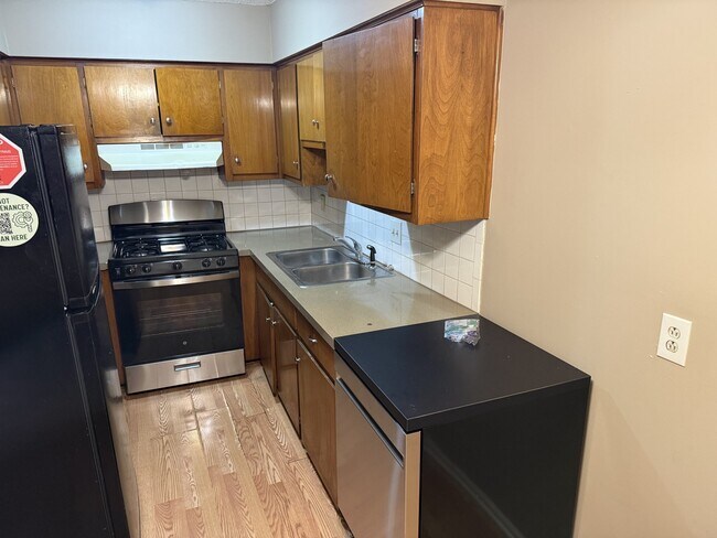 Foto del edificio - 11610-11612 E Ivanhoe Ct