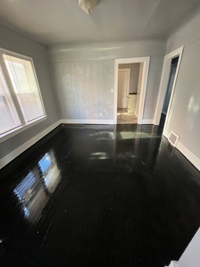 Foto del edificio - 14434 Mettetal St