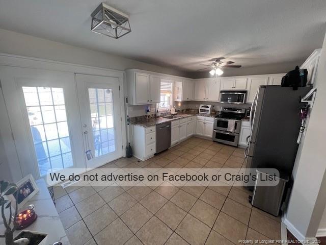 Foto del edificio - 4422 Rose Meadow Dr