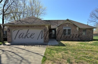 Building Photo - 4902 E Farm Rd 136