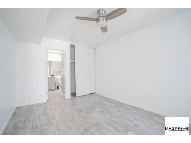 Building Photo - Experience Unmatched Comfort and Style in ...