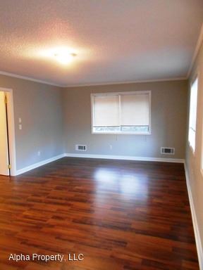 Foto del edificio - 1 Wintergreen Ln