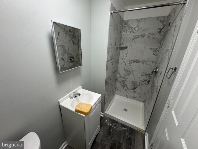 Foto del edificio - 3730 N 16th St