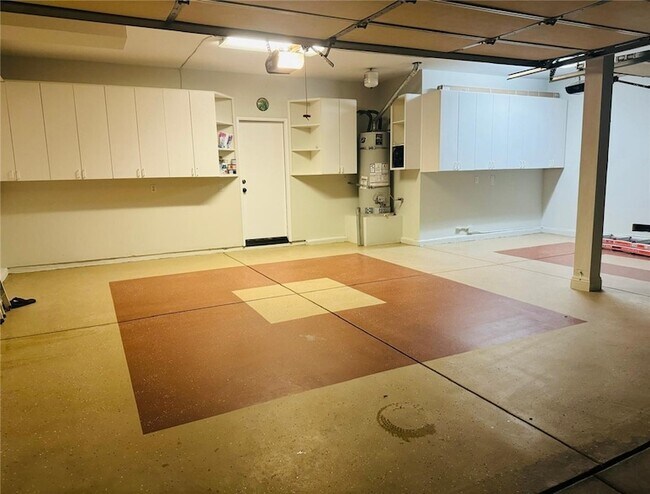 Foto del edificio - 7036 Sausalito Ave