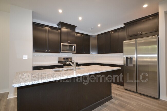 Foto del edificio - 3314 Finchborough Ct