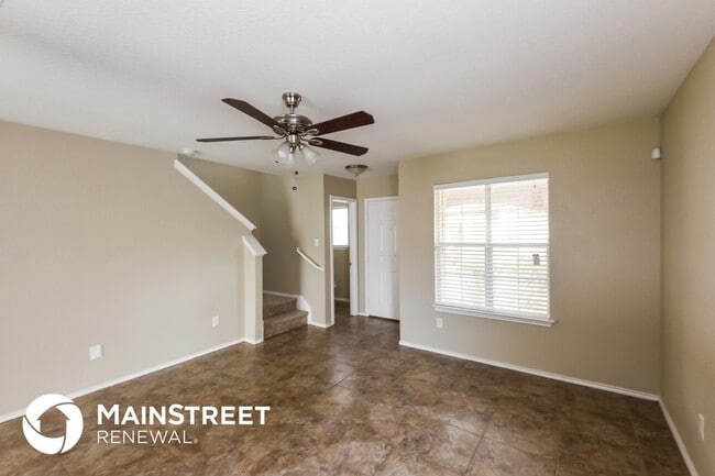 Foto del edificio - 11 Basin Elm