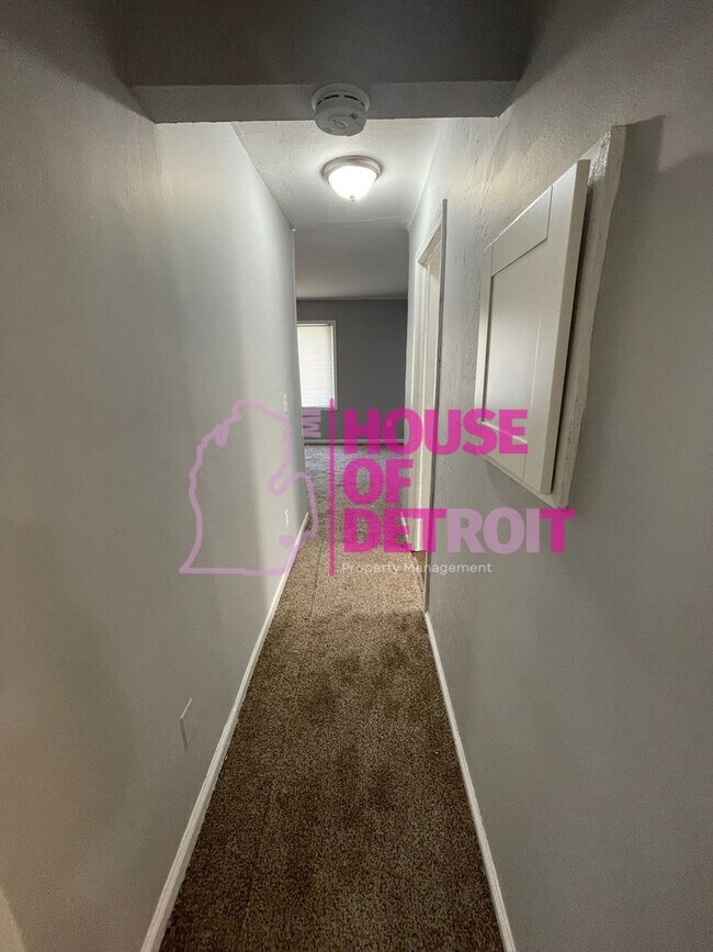 46514653 Chatsworth St Unit 4653 Chatsworth Upper, Detroit, MI 48224