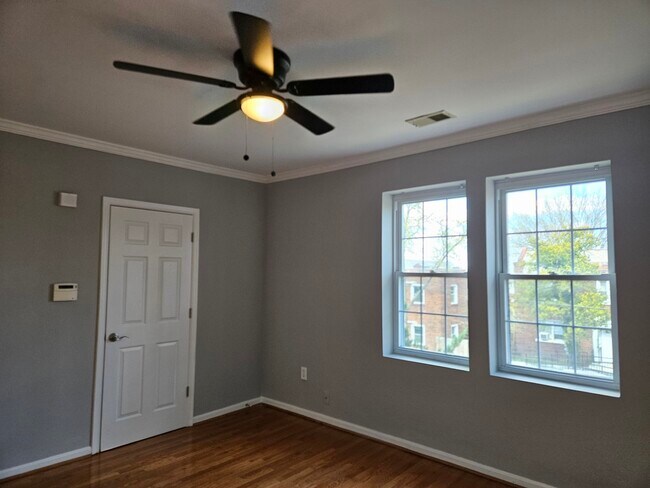 Dormitorio 1 - 330 Delafield Pl NW