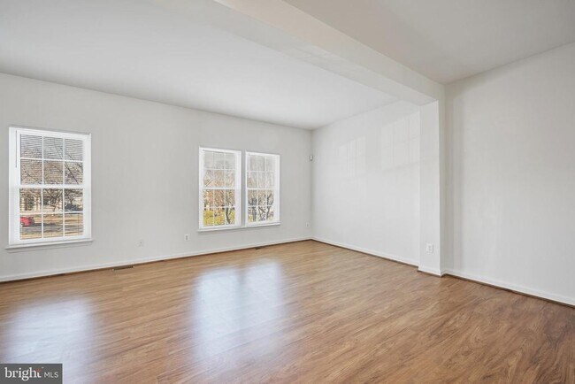 Foto del edificio - 10104 Sir Reynard Ln