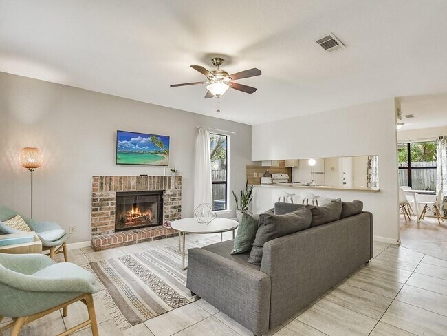 Building Photo - 1603 Waterloo Tr