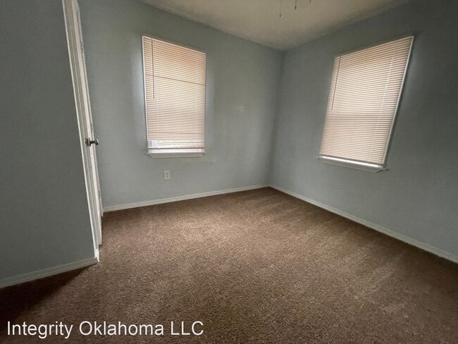 Building Photo - 4 br, 2 bath House - 1505 SE 65th