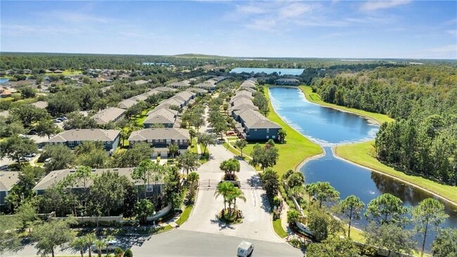 Building Photo - 10321 Manderley Way
