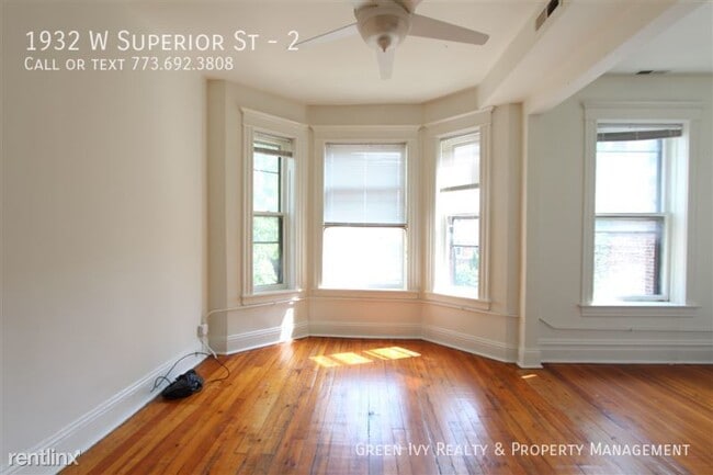 Photo - 1932 W Superior St Apartment