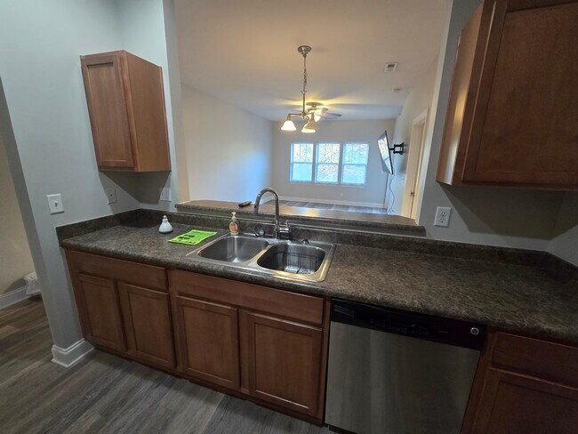 Foto del edificio - 20 Foxden Dr