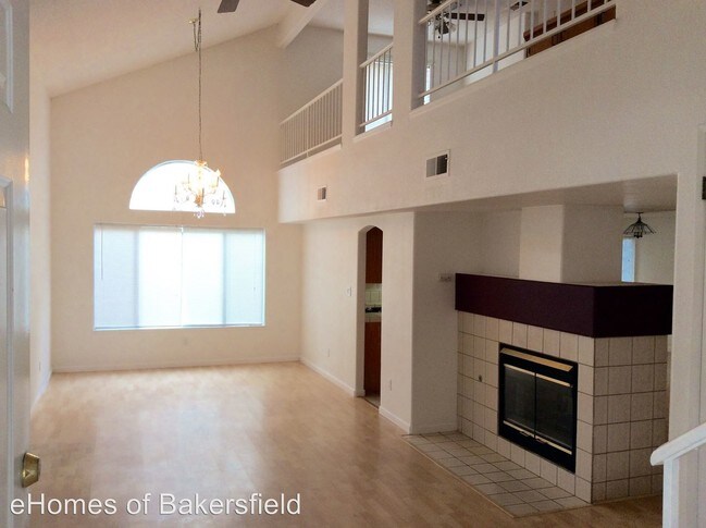 Building Photo - 1101 Sand Creek Dr