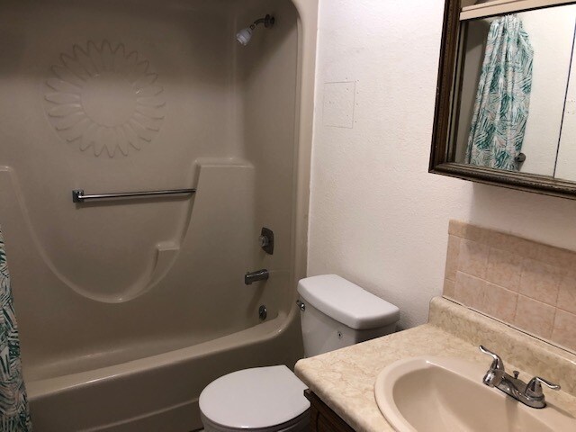 Foto del edificio - 1420 S Pennsylvania Ave