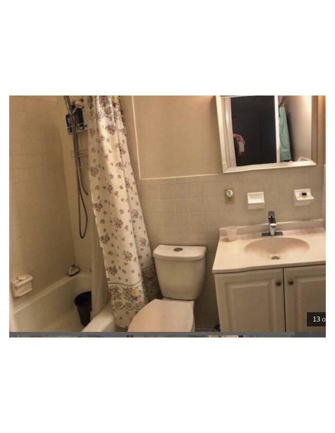 Primary Photo - 126 S D St