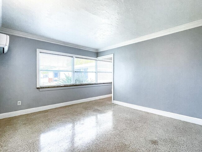 Foto del edificio - 407 S Jupiter Ave