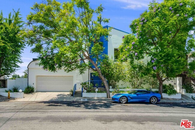 Building Photo - 2397 Nalin Dr