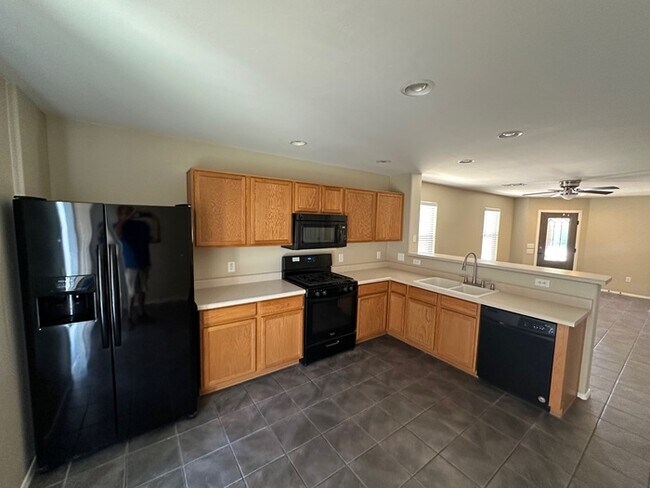 Building Photo - 7044 S Brickellbush Ln