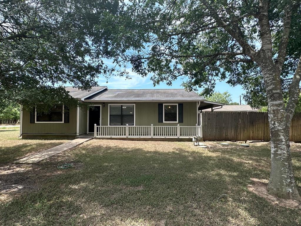 Primary Photo - 311 Lamaloa Ln