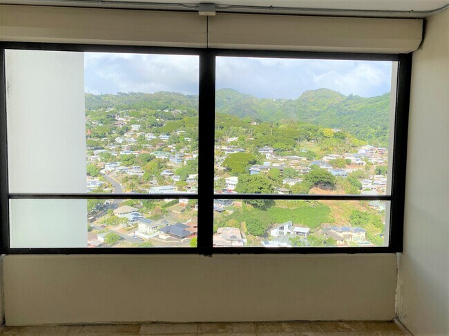 Foto del edificio - 1717 Mott-Smith Dr