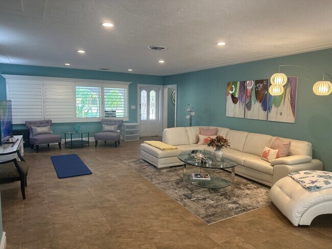 Foto del edificio - 7020 Mango Ave S