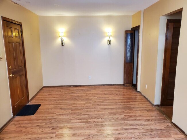 Dining Room - 515 81st St