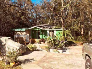 Building Photo - 1612 Pepper Dr