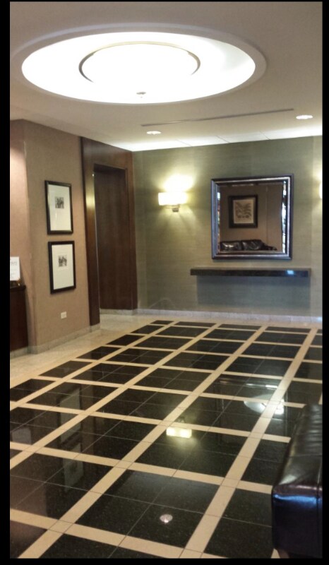 Foto del edificio - 6700 S South Shore Dr