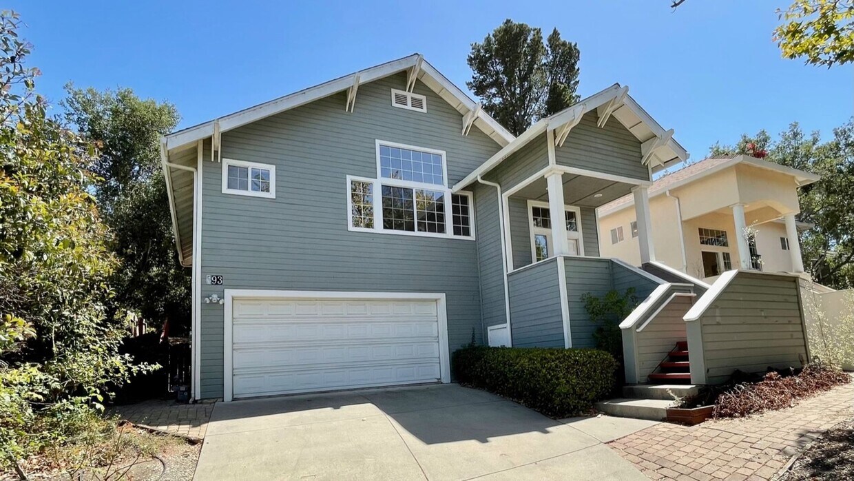 Foto principal - Beautiful 3 Bedroom SLO Home Near Cal Poly