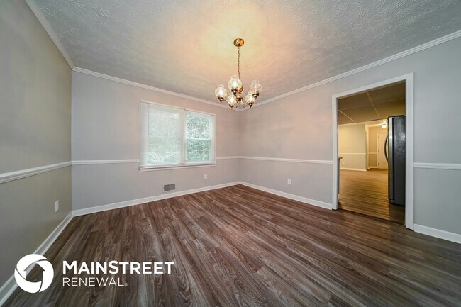 Building Photo - 185 Derby Dr