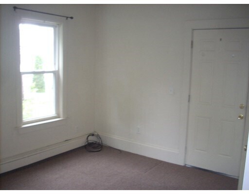 Foto del edificio - 167-169 Pleasant St