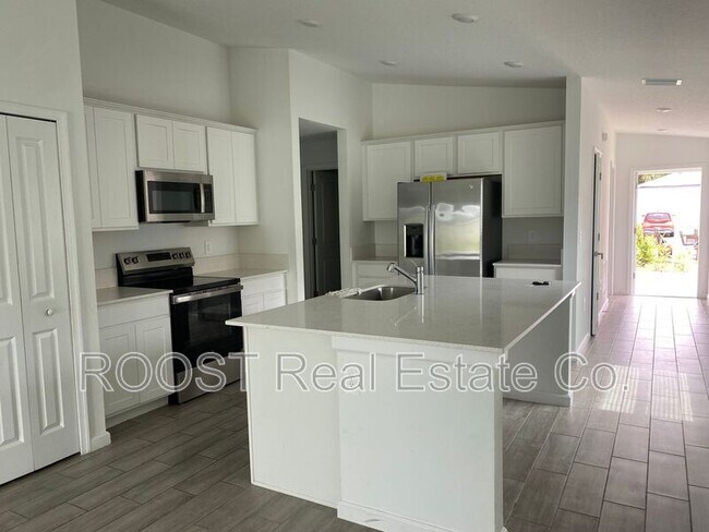 Foto del edificio - 1668 Colebrook Cir SW