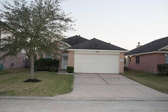 Building Photo - 3838 St Simon Manor Dr