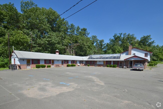 Primary Photo - 480 Southampton Rd