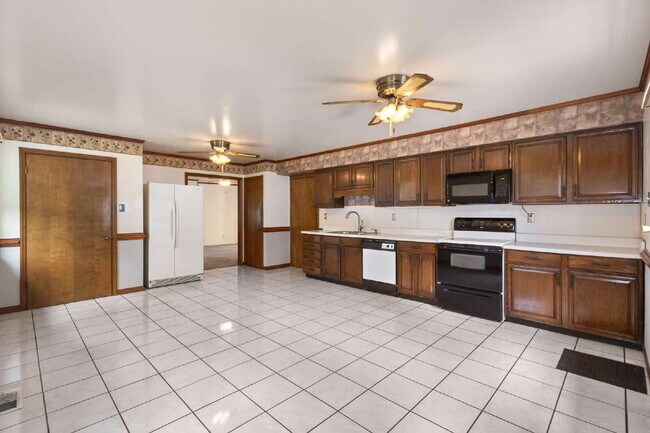 Foto del edificio - Deep Creek Rancher