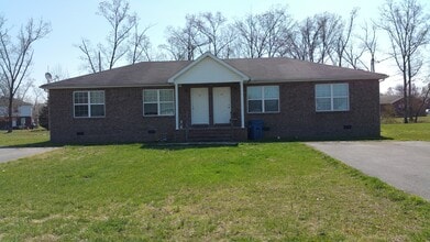 Building Photo - 91 Dixie Ct