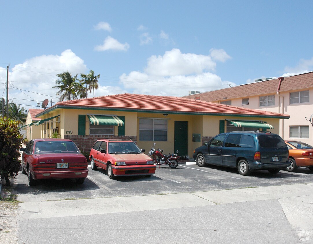 Foto del edificio - 1720 N 17th Ave