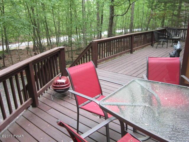 Foto del edificio - 115 Tanager Rd